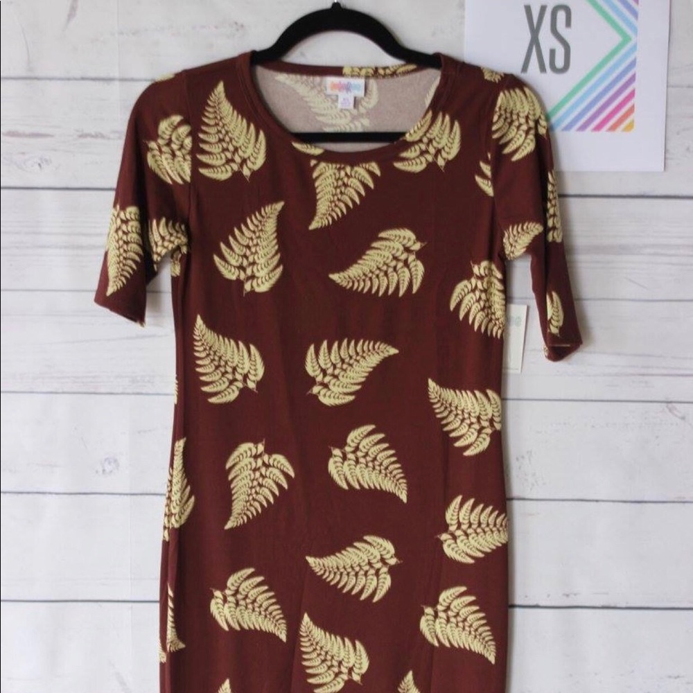 Burgundy Leaves XS Julia - LLR - GUC